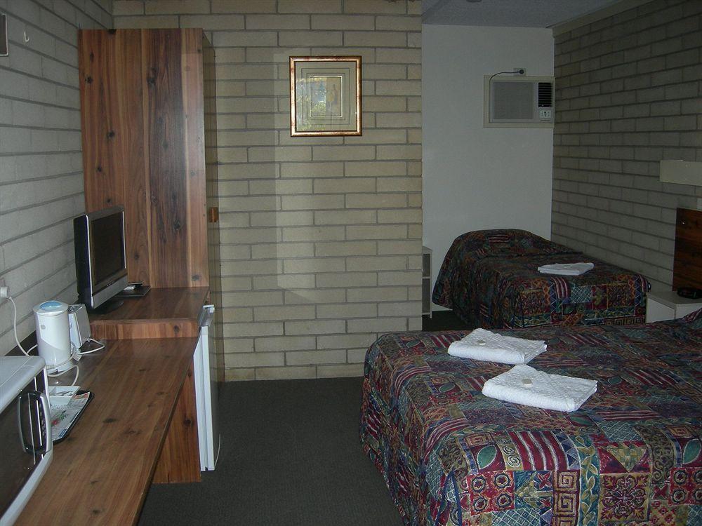 7Th Street Motel Мілд'юра Екстер'єр фото