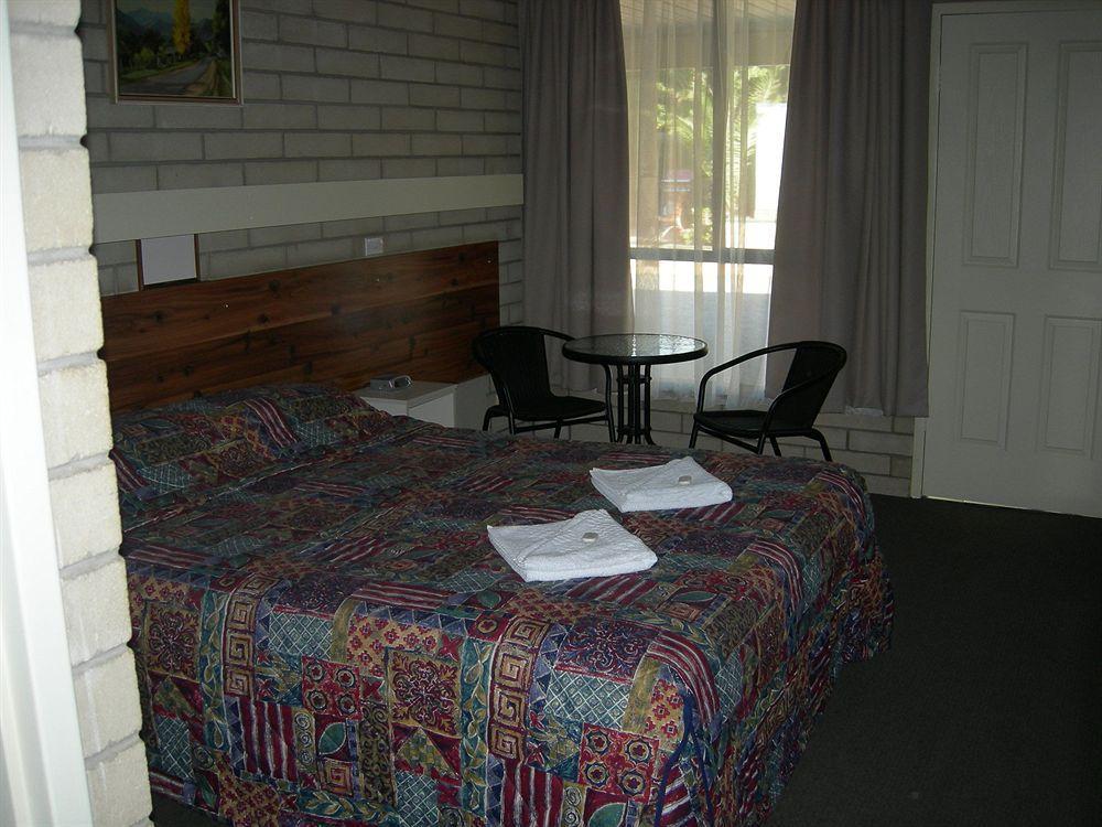 7Th Street Motel Мілд'юра Екстер'єр фото